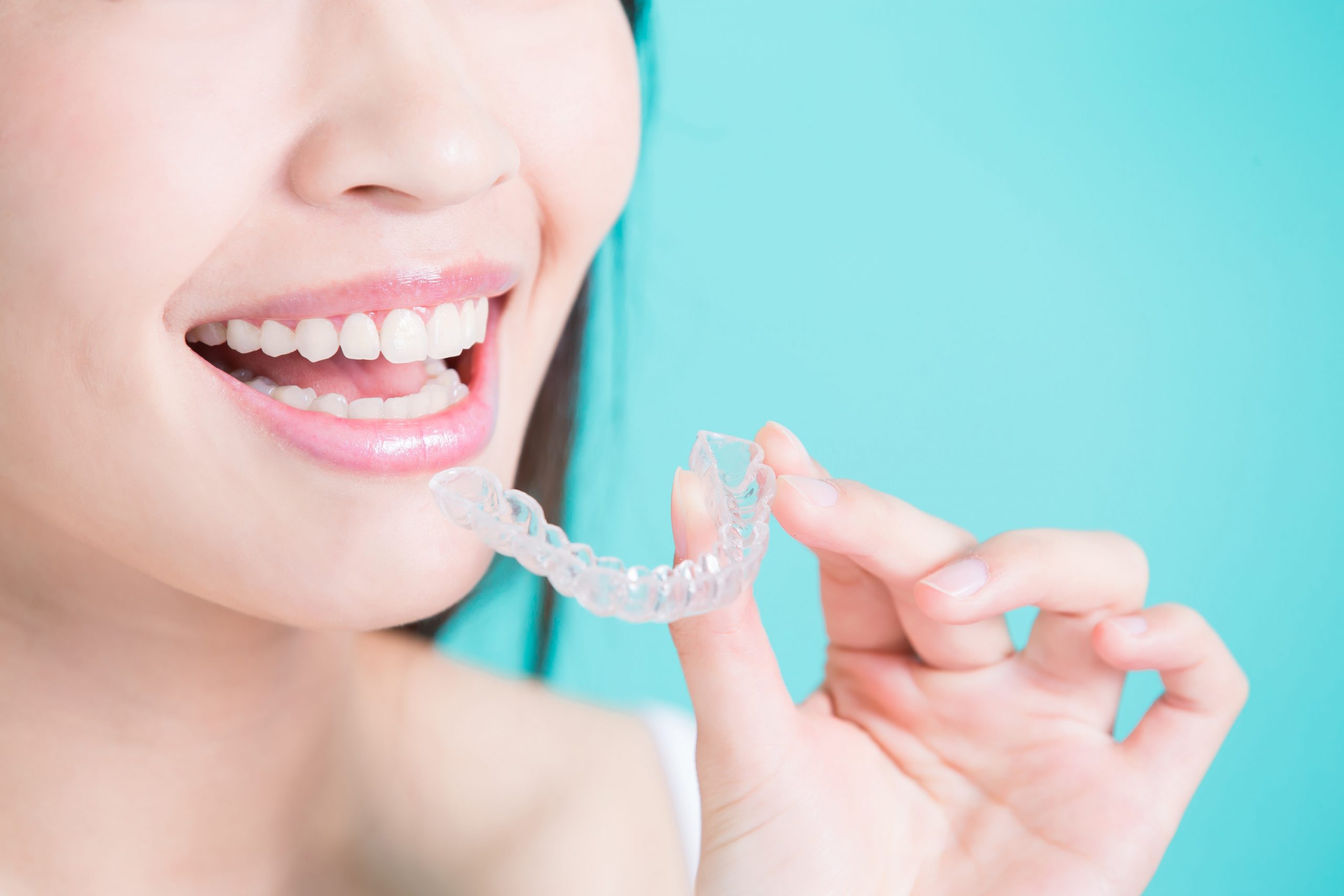 can invisalign correct an overbite