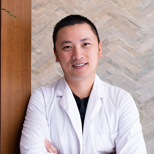 meet dr thinh le dentist in Edmonton