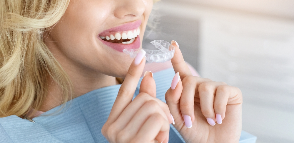 how invisalign can straighten your teeth discreetly