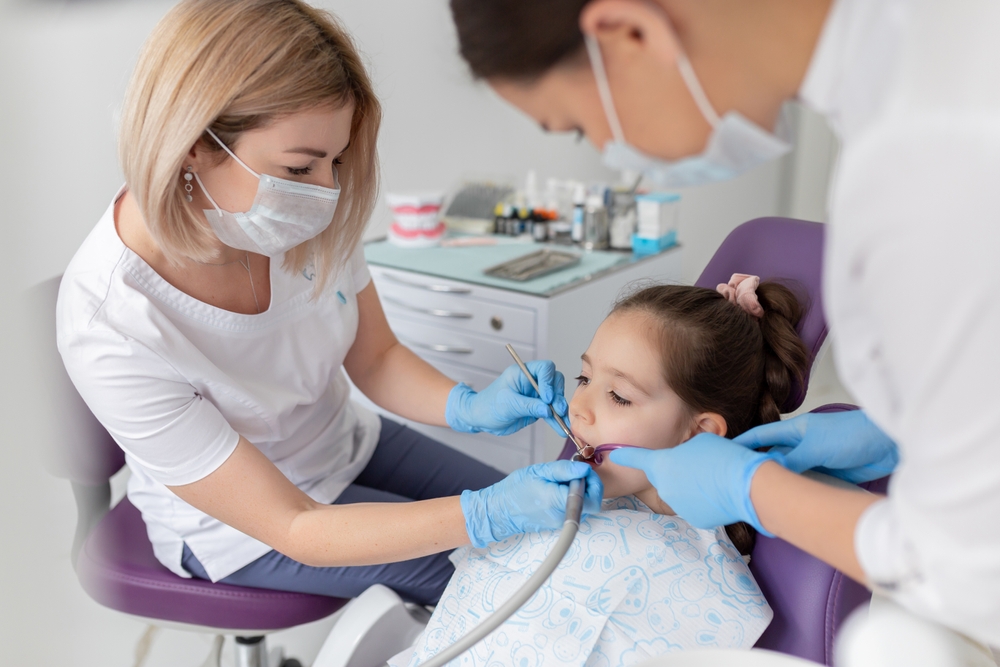 a parents guide to dental sealants for children
